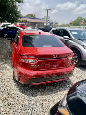 Toyota Corolla SE 2021 Red