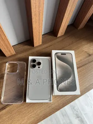 Apple iPhone 15 Pro Max 256 GB Silver