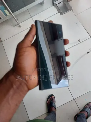 Samsung Galaxy S22 Ultra Screen