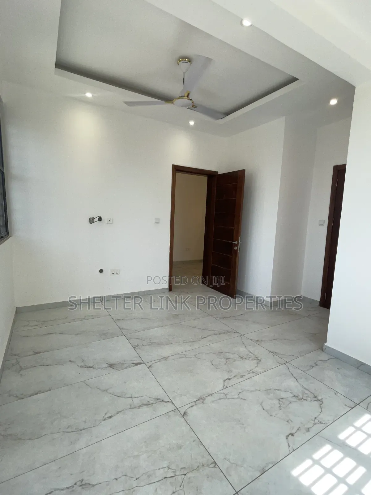 2bdrm House in Adenta Ashiyie, New Site for sale