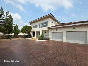 4bdrm House in East Legon, A&C Mall Area for rent