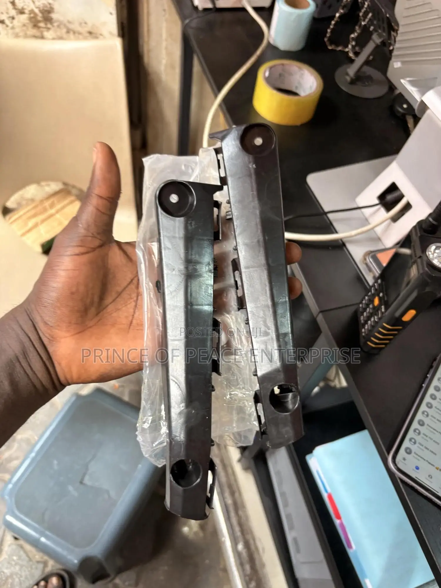 Toyota Camry 2012 2014 Front Bumper Lockers or Bracket