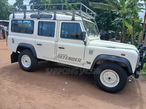 Land Rover Defender 1990 White