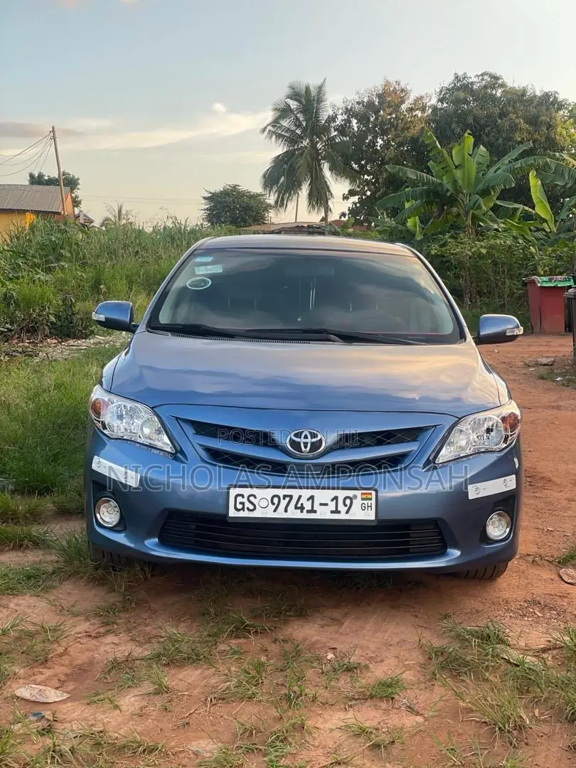 Toyota Corolla LE 4dr Sedan (1.8L 4cyl 4A) 2011 Blue