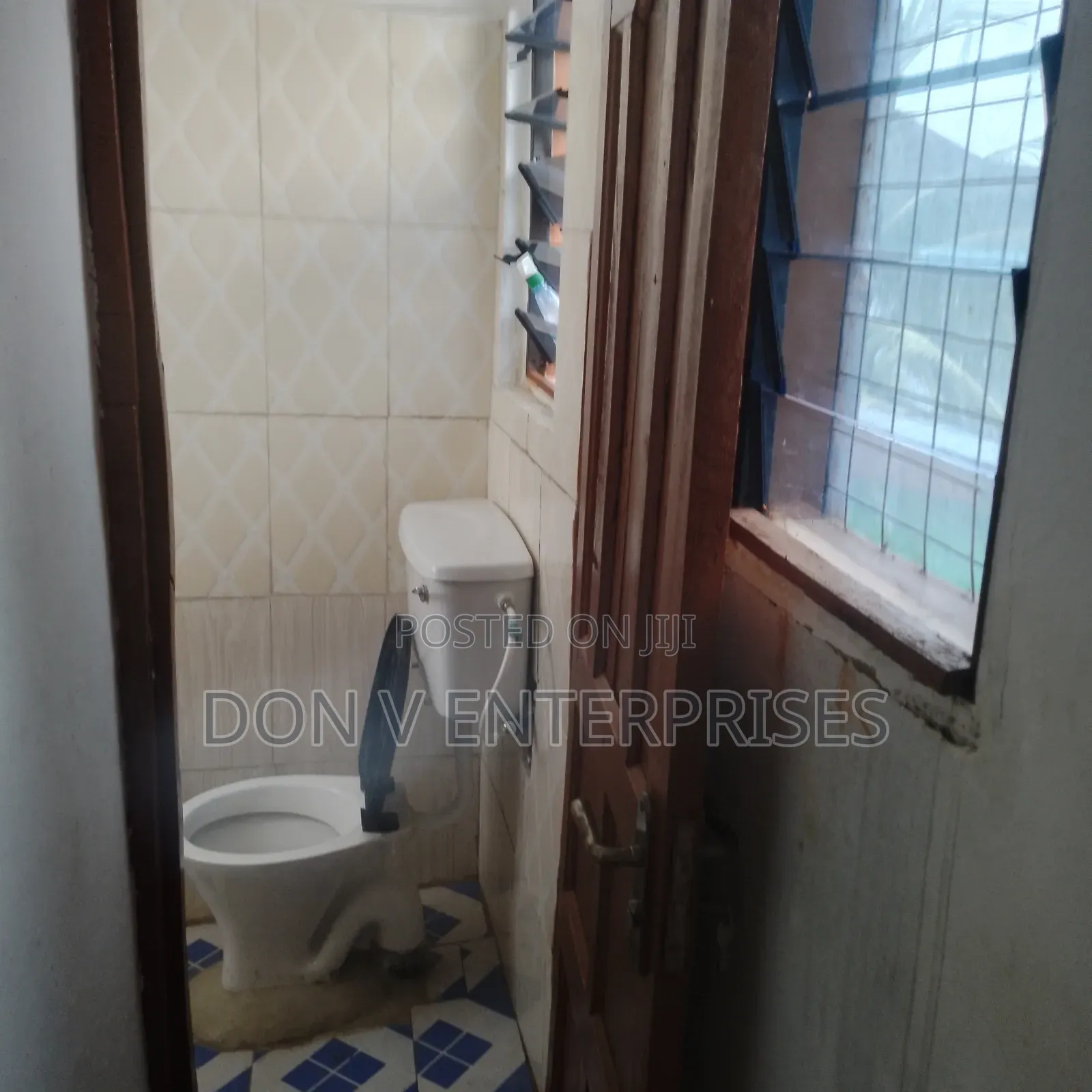 Furnished Mini Flat in Ashongman Estate for rent