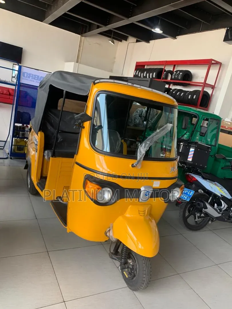 New Piaggio 2024 Yellow