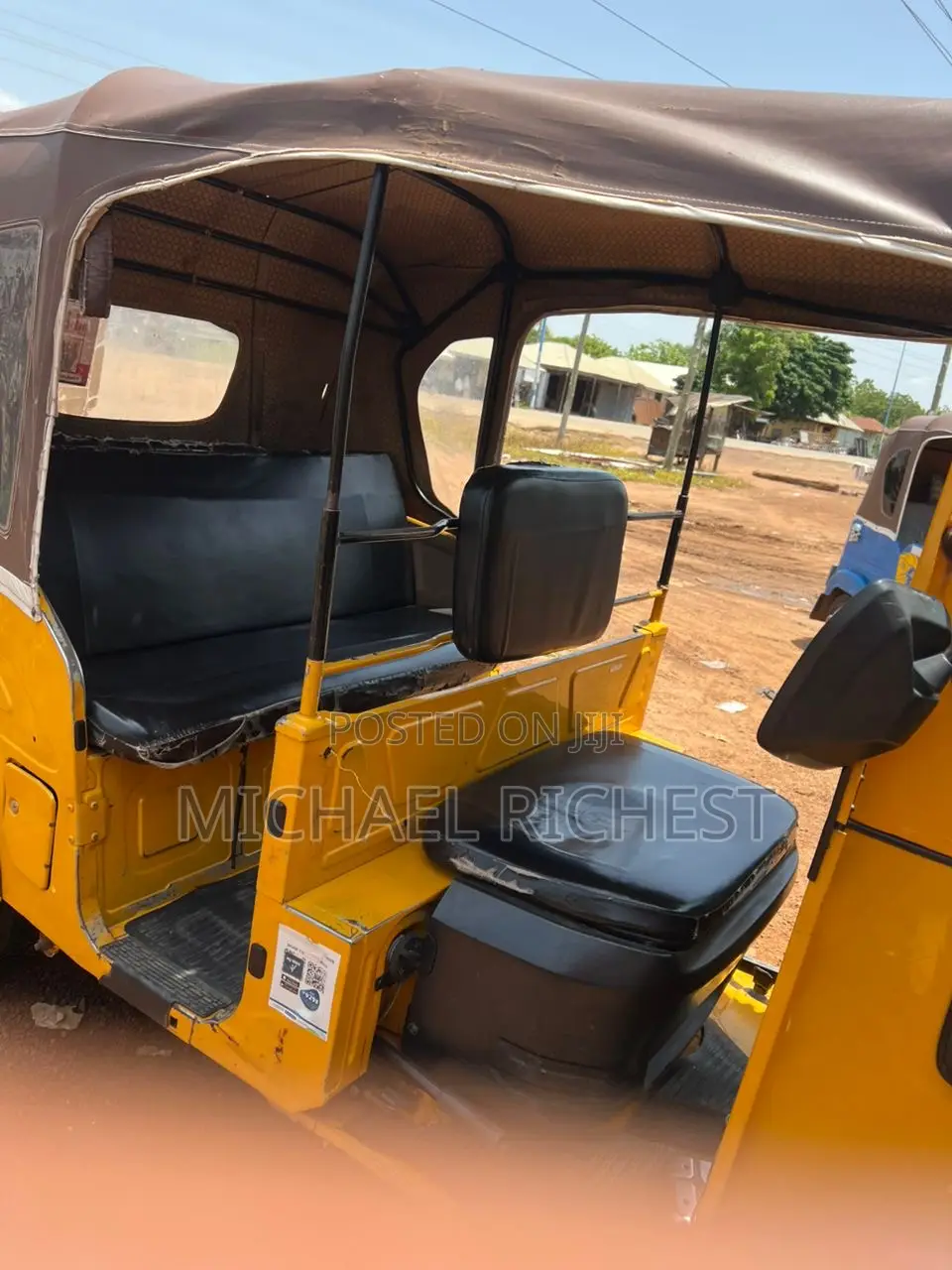 Bajaj RE 2024 Yellow
