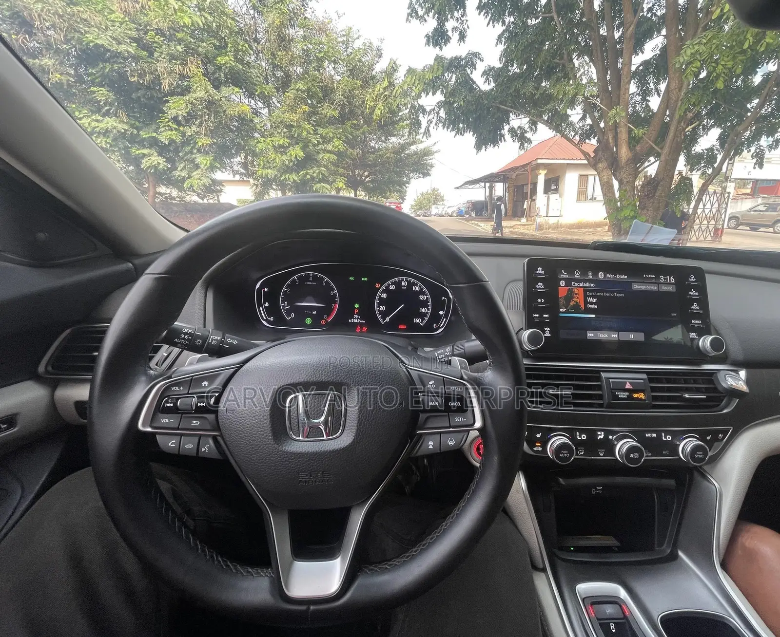 Honda Accord Touring 2.0T 2018 White