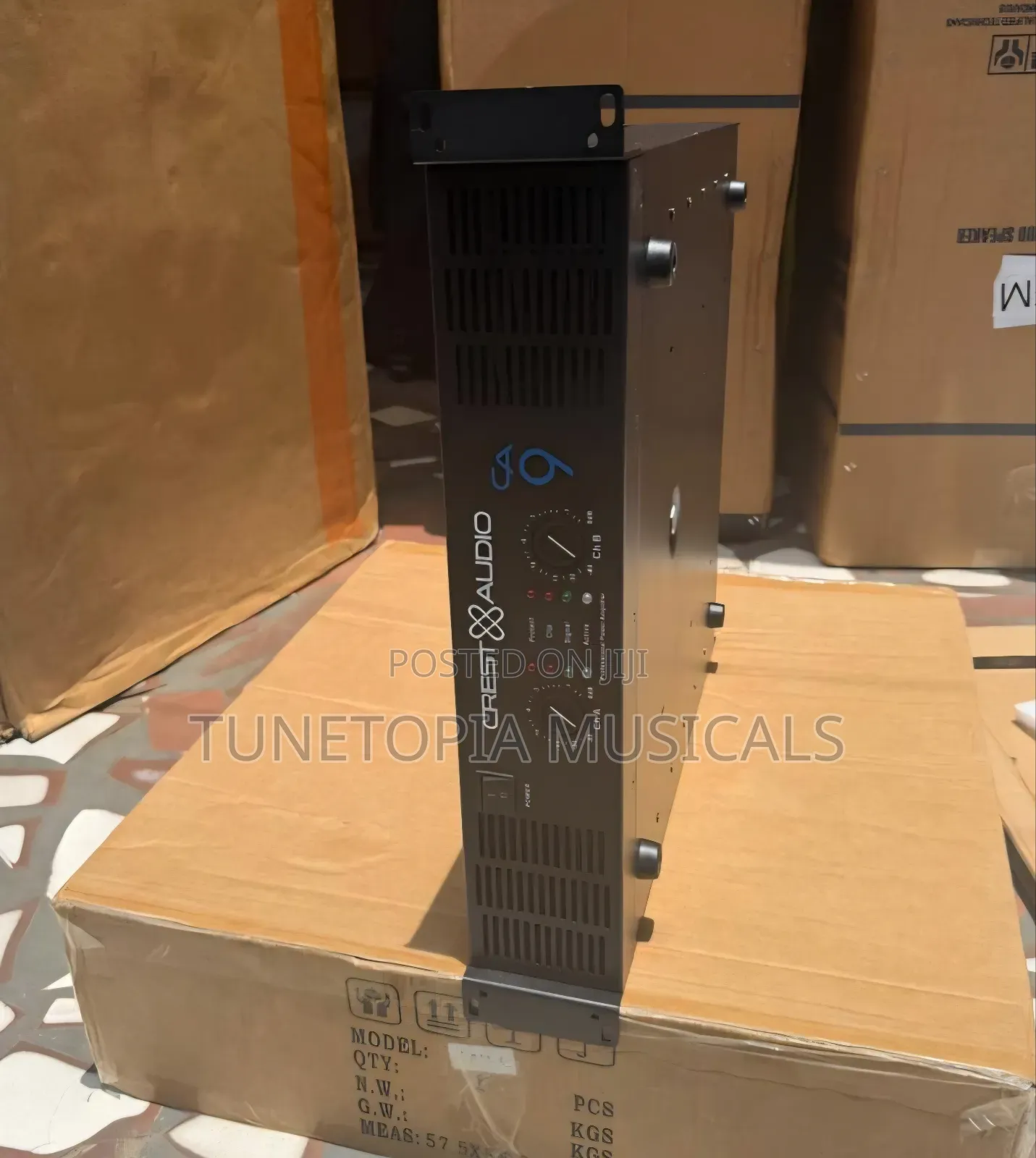 Crest Audio Ca9 Power Amplifier (Midrange)