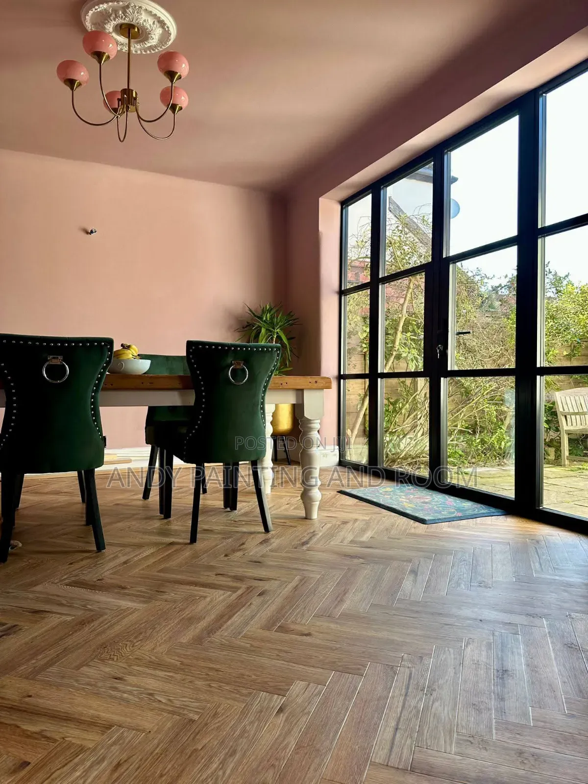 Installation of Vinyl Flooring Expert