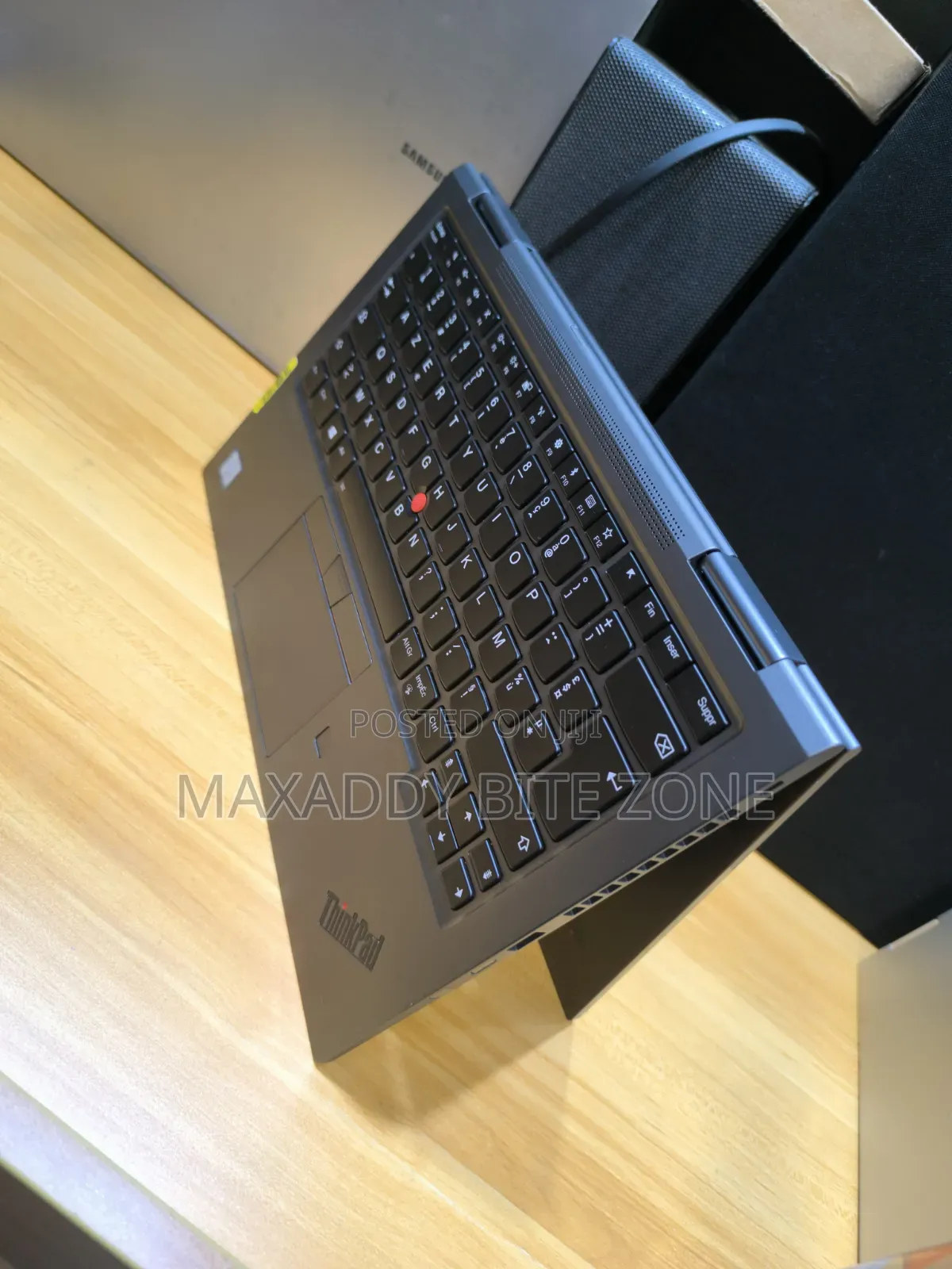 Laptop Lenovo ThinkPad X1 Yoga 16GB Intel Core i7 SSD 512GB