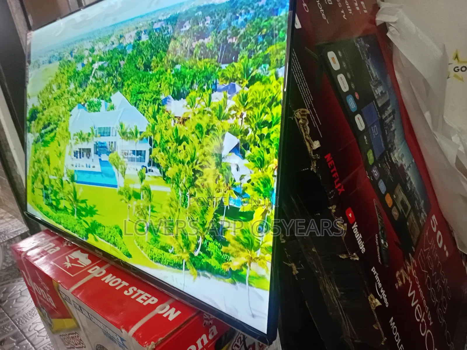 Asano 50inches Ultra Smart Tv With Wifi and Streaming Apps .