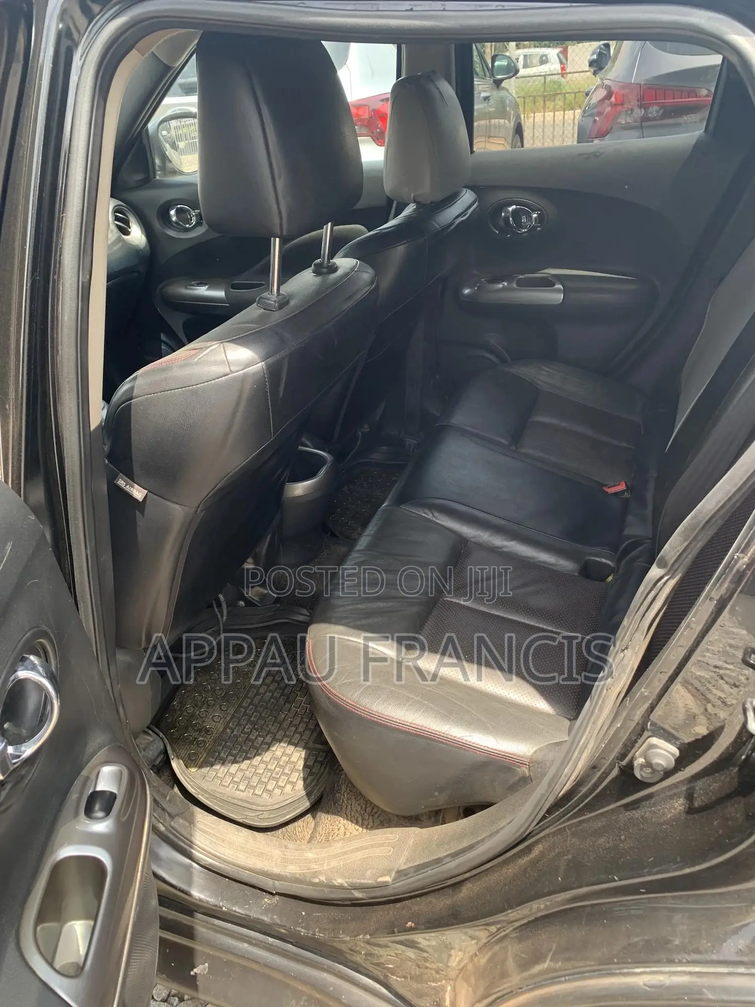 Nissan Juke S 4dr Hatchback AWD (1.6L 4cyl Turbo CVT) 2015 Black