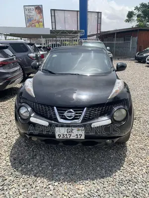 Nissan Juke S 4dr Hatchback AWD (1.6L 4cyl Turbo CVT) 2015 Black