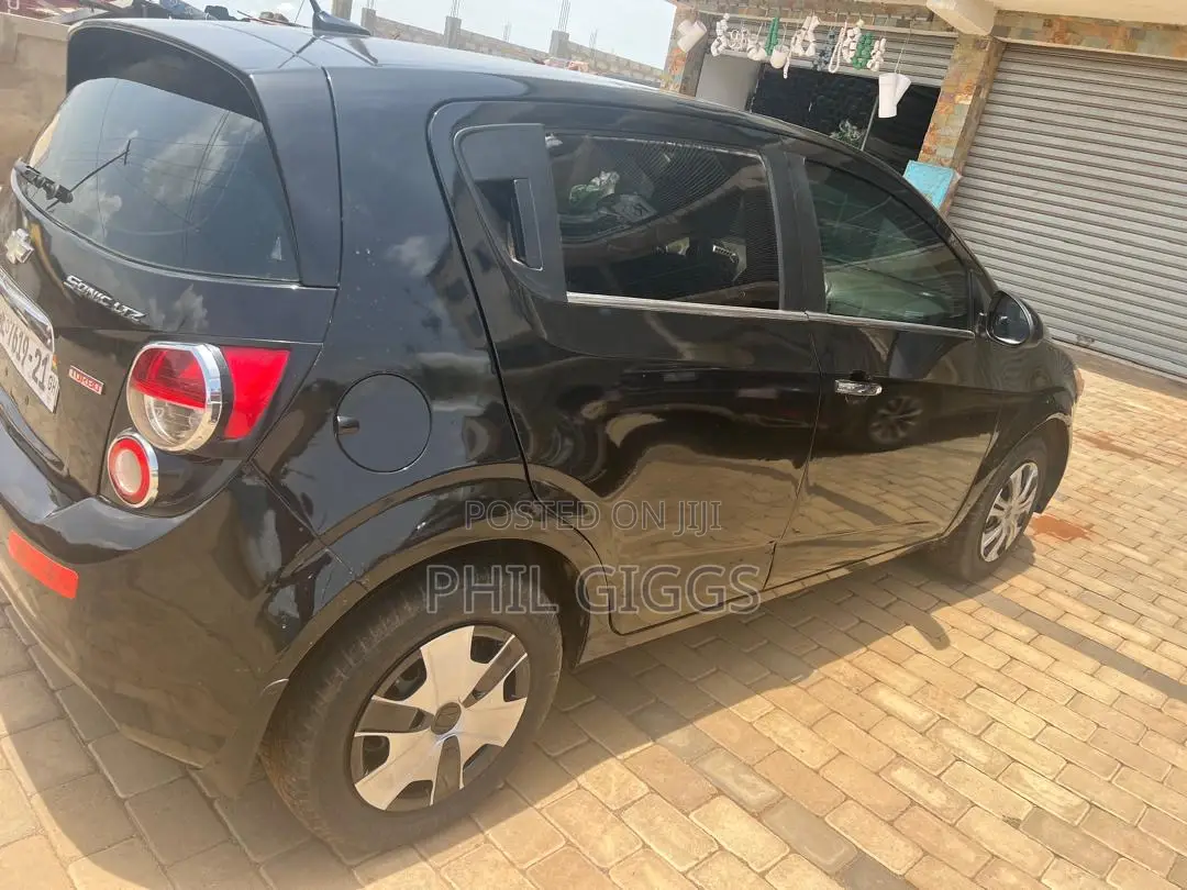 Chevrolet Sonic 1LT 2012 Black