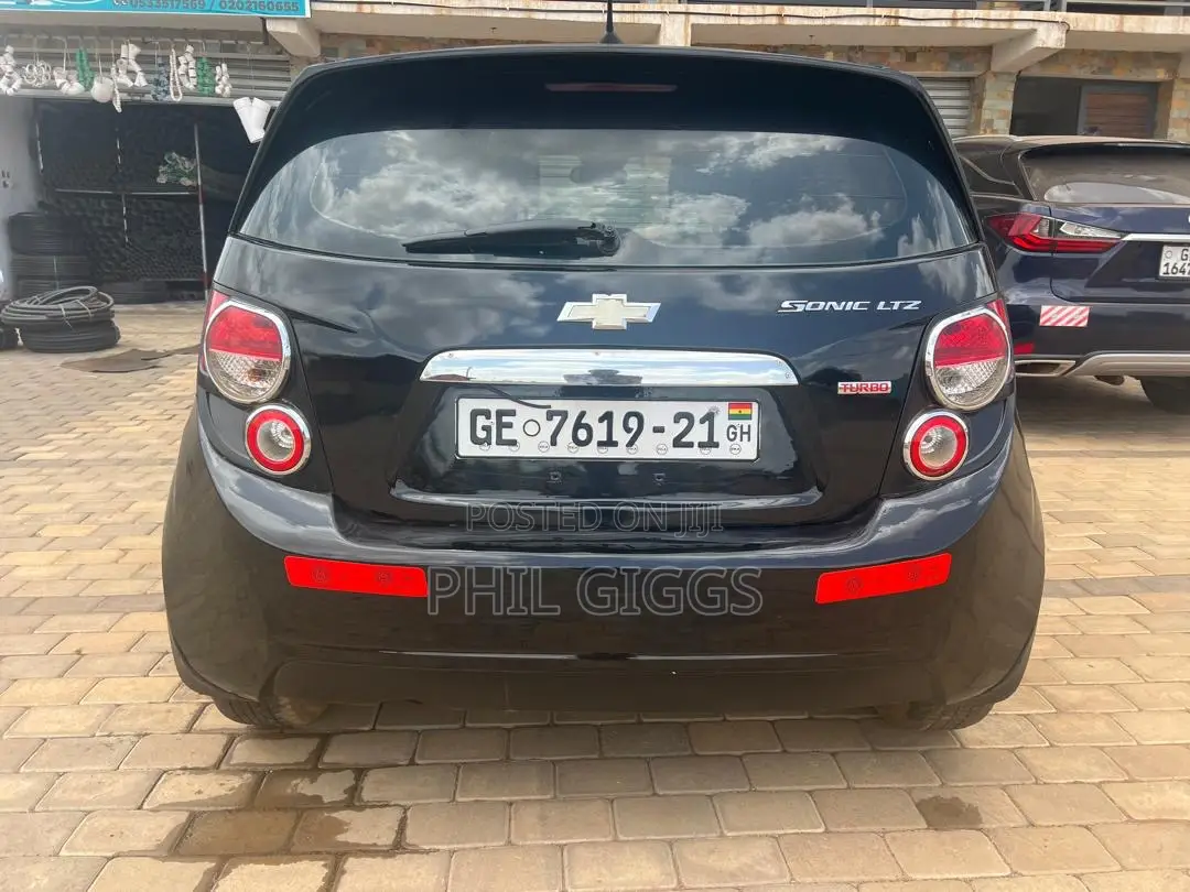 Chevrolet Sonic 1LT 2012 Black