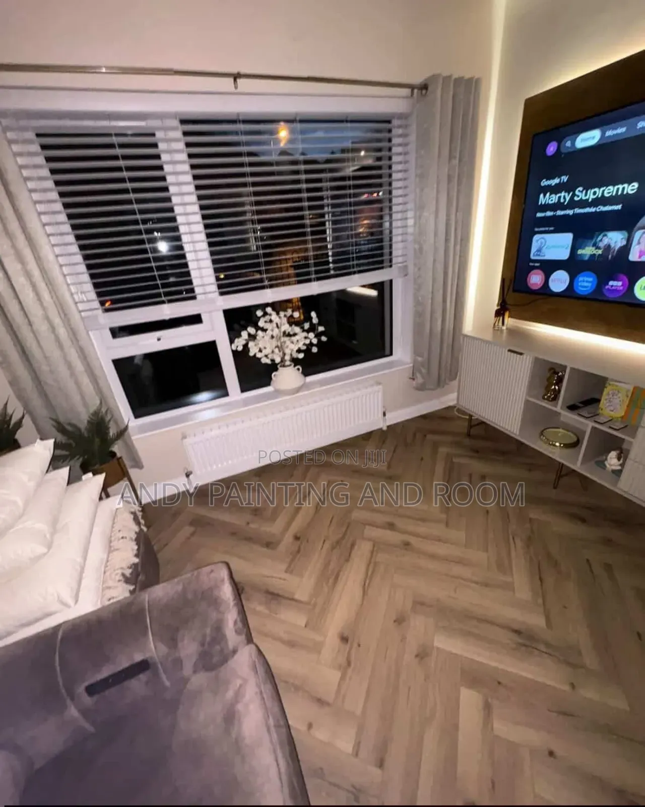 Modern Vinyl Flooring Professional