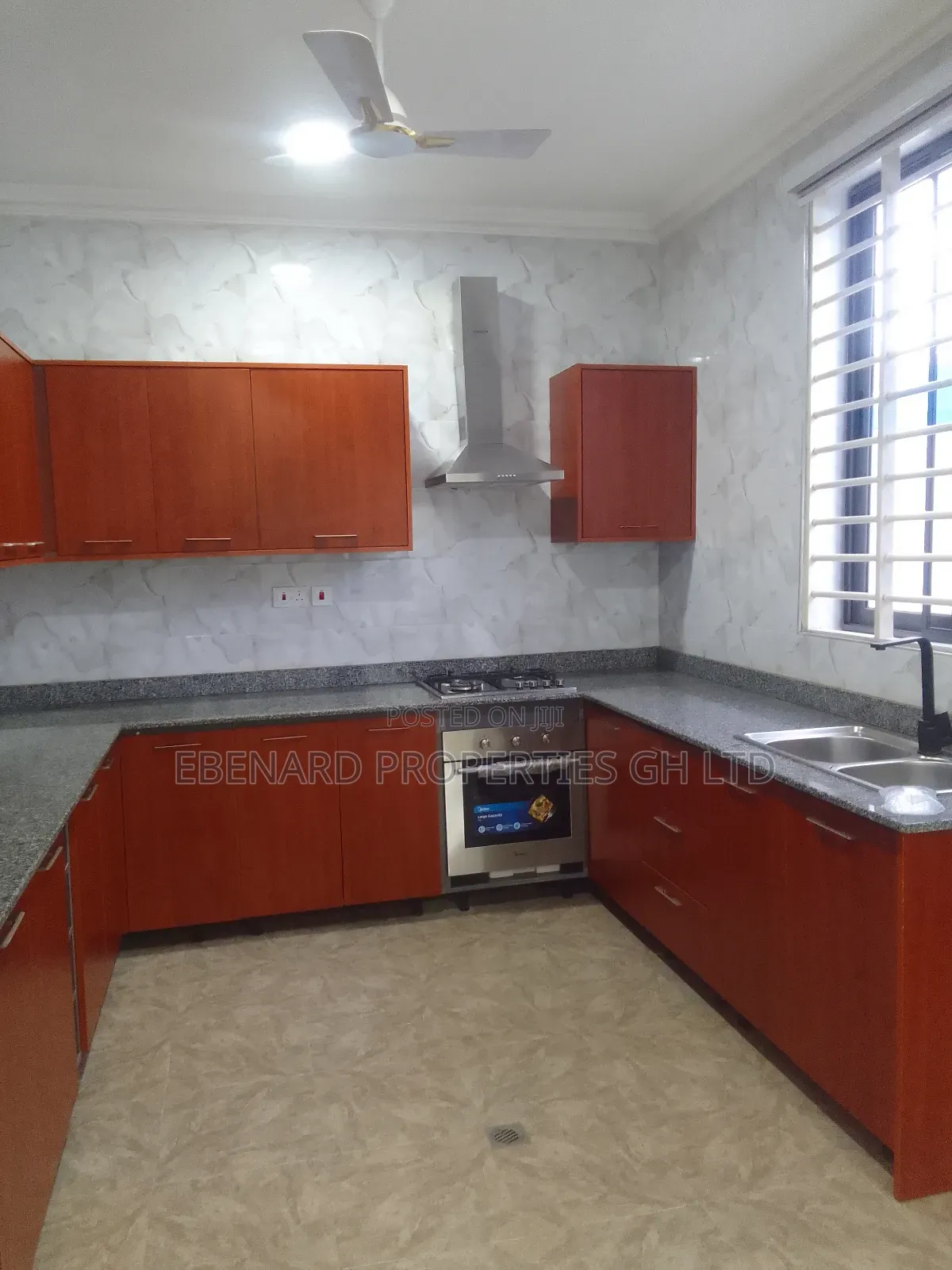 Furnished 3bdrm Duplex in Ebenard Properties, Baatsona Total for rent