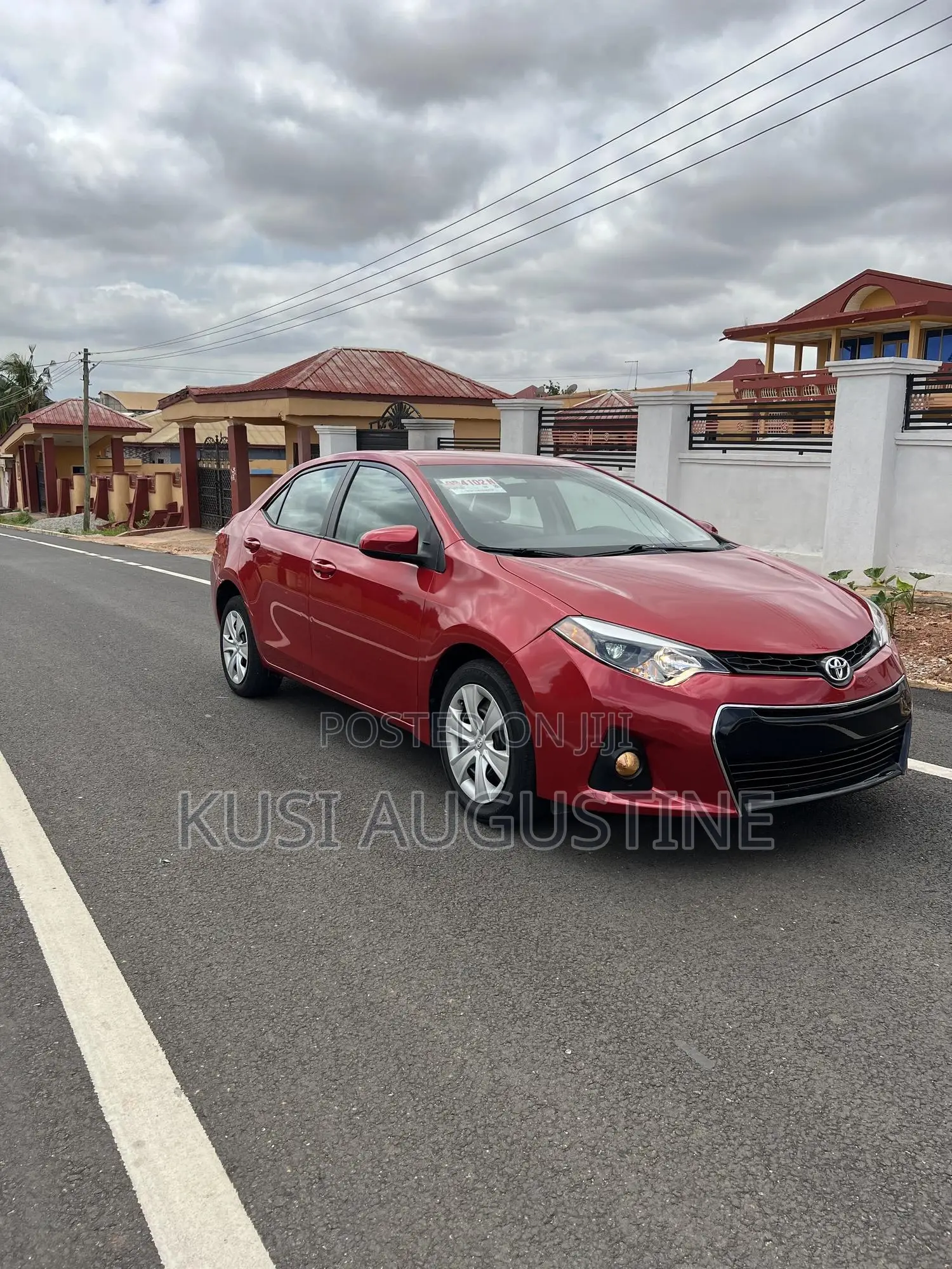 Toyota Corolla LE 4dr Sedan (1.8L 4cyl CVT) 2016 Red