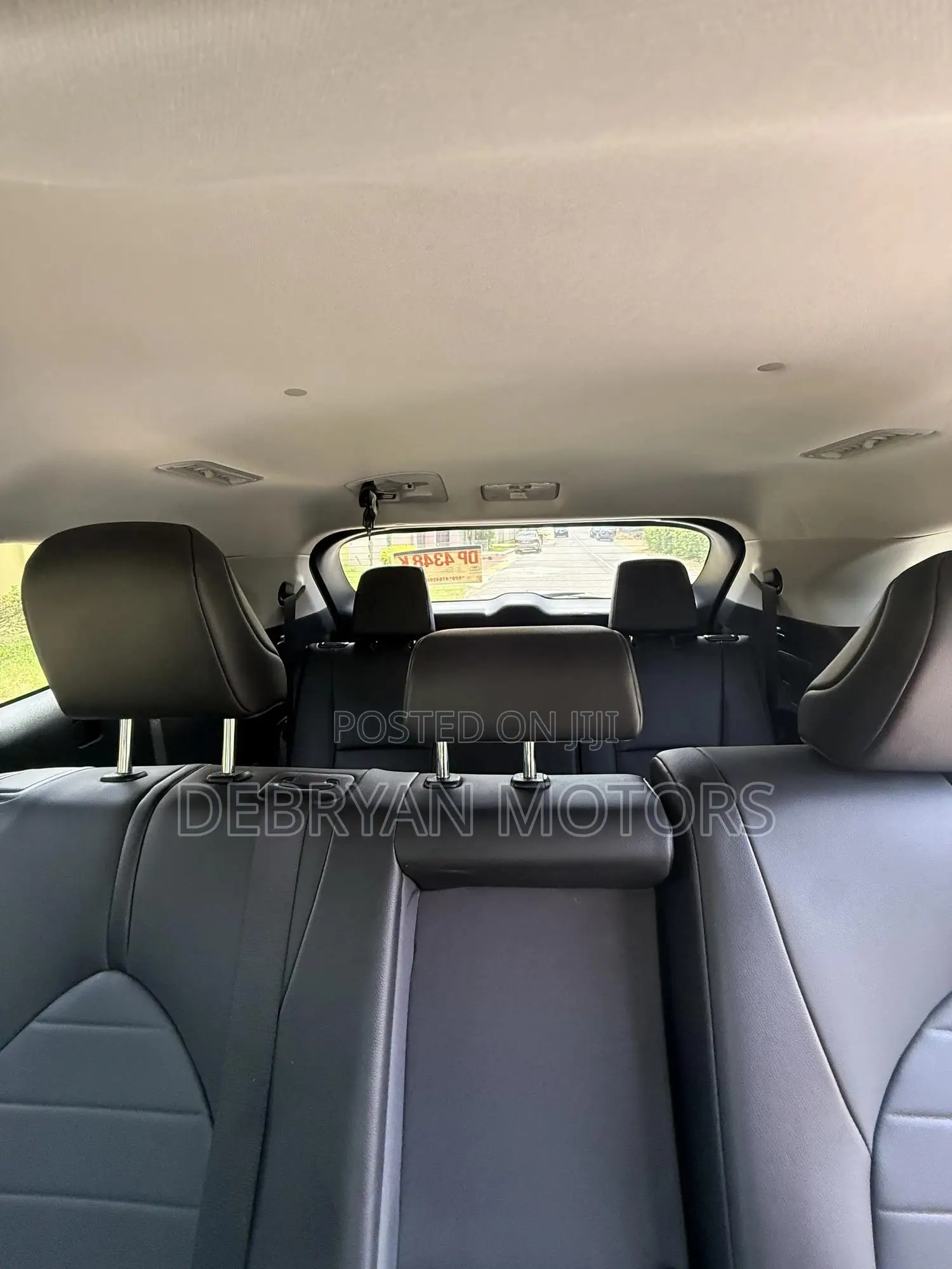 Toyota Highlander XLE 2021 Red