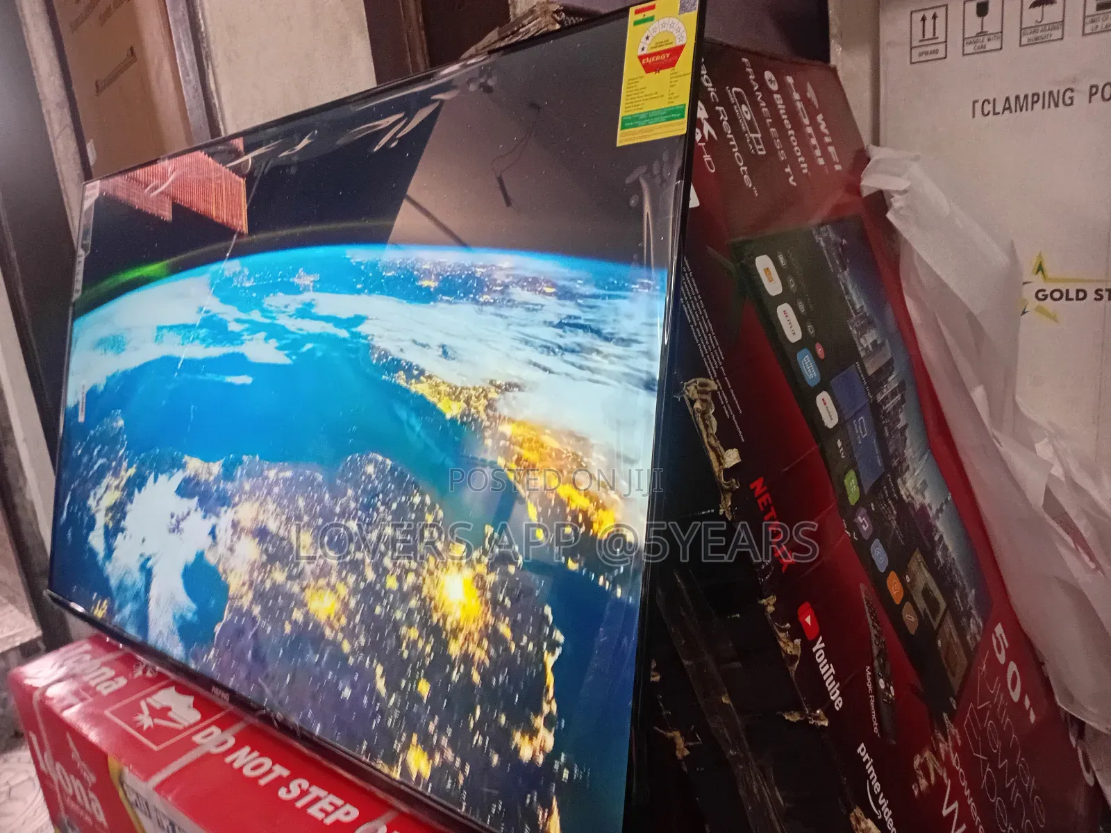Asano 50 " Smart Led Tv With Google Play and Netflix.