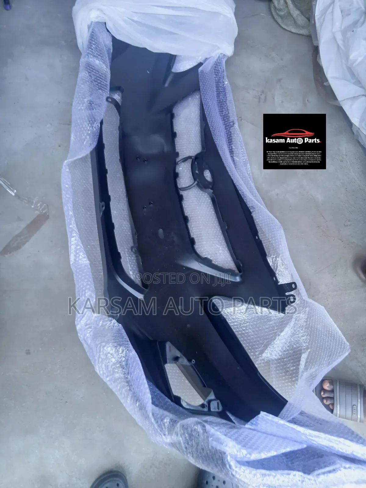 Corrolla 2009 Front Bumper (Empty Bumper)