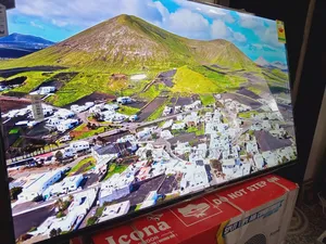 Asano 50 Smart Tv Rich Glow, Tv That Feels Alive