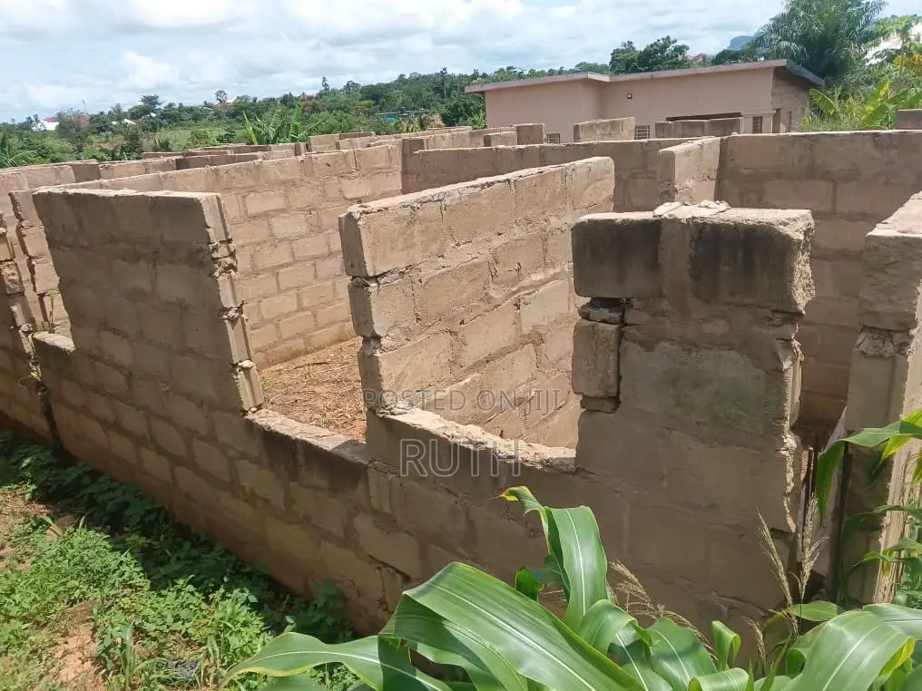 3bdrm Apartment in Koforidua, New-Juaben Municipal for sale