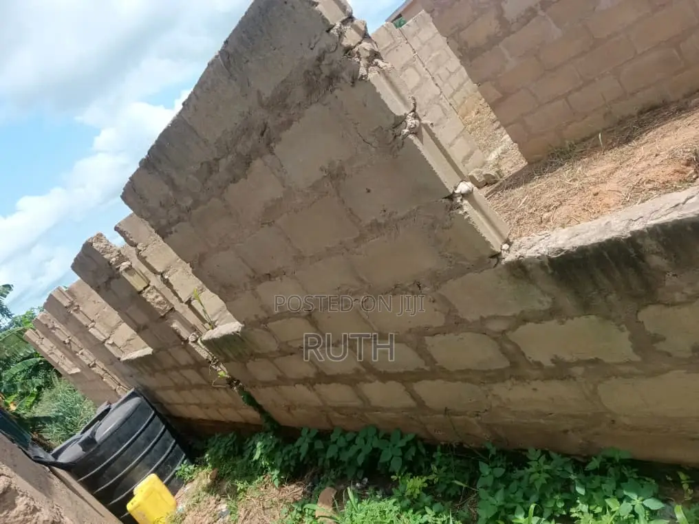 3bdrm Apartment in Koforidua, New-Juaben Municipal for sale