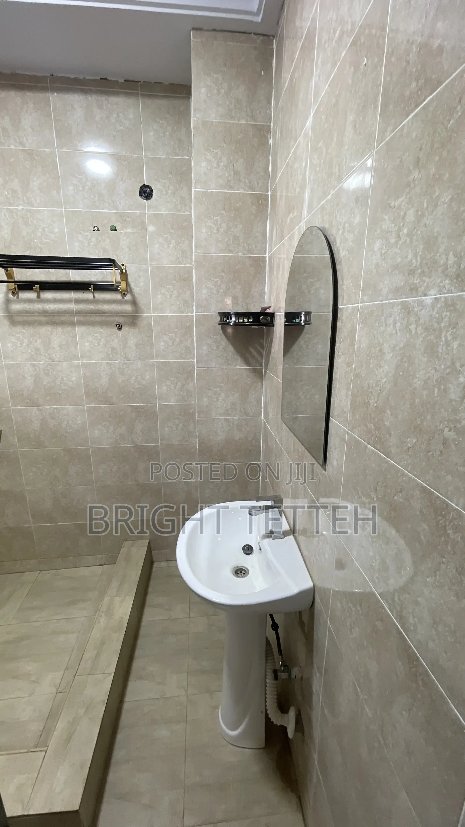 2bdrm Apartment in Bribel Properties, Oyibi for rent