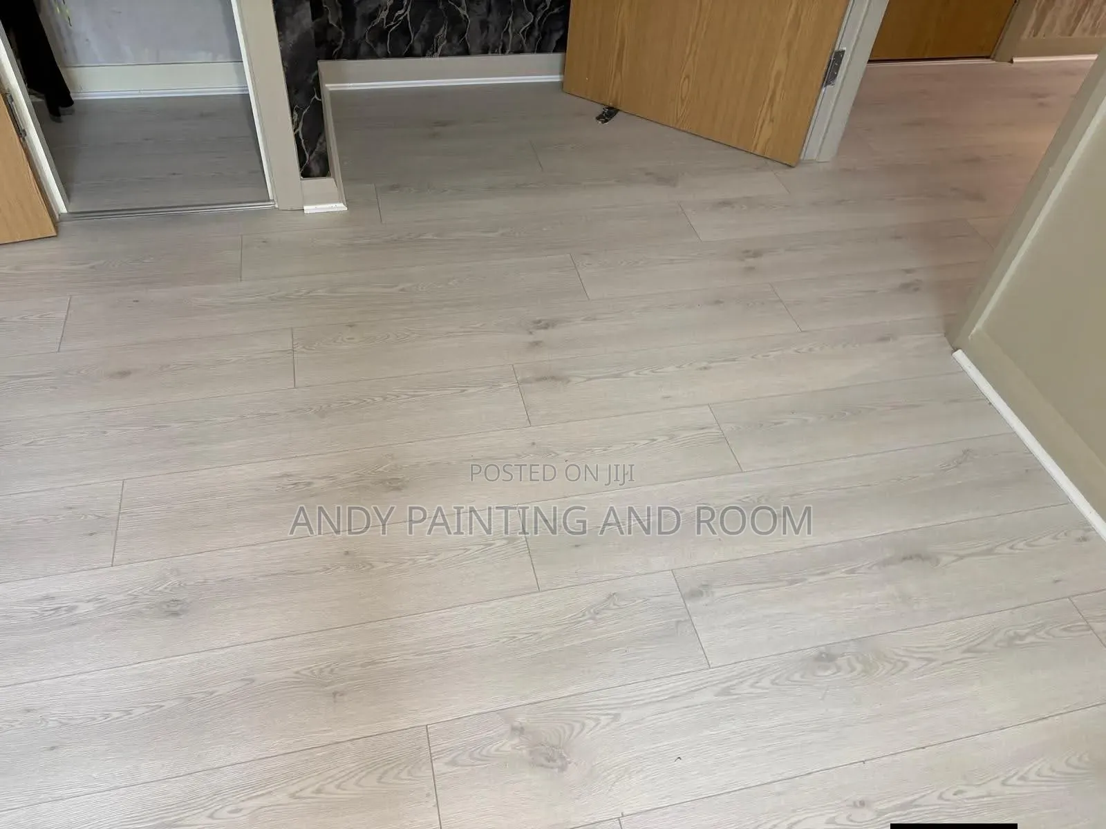 Vinyl Tiles Flooring Expert