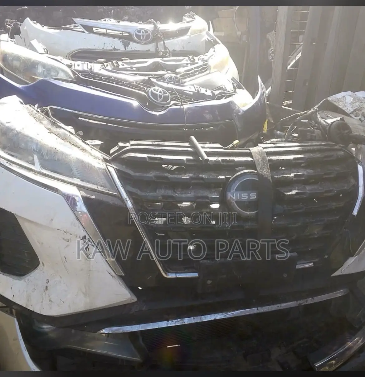 2019,2020,2021,2022,2024 Front Cut for Nissan Kicks