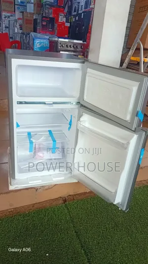 Roch RFR-110d-B Mini Fridge – Perfect for Home Office