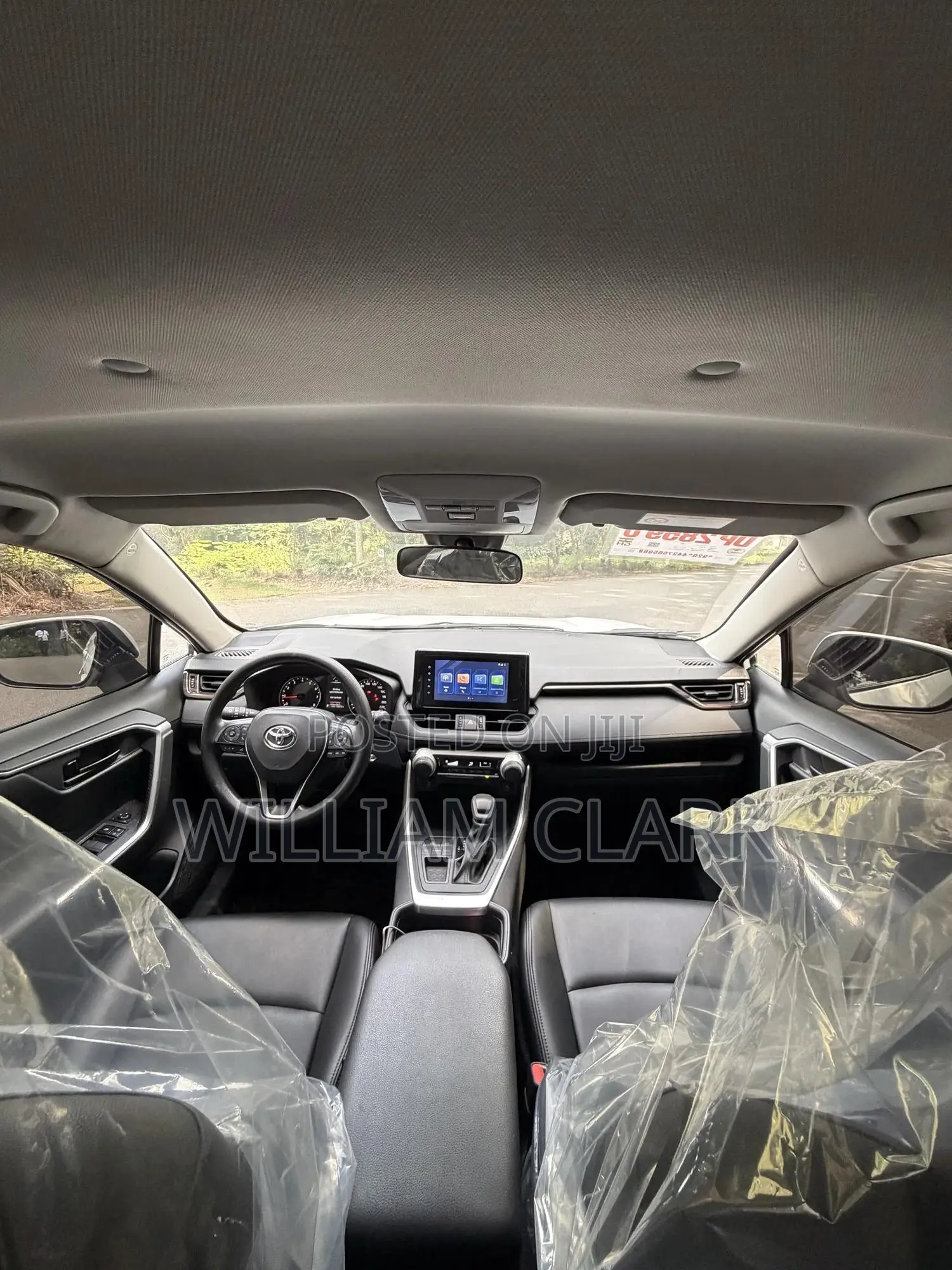 Toyota RAV4 LE AWD 2023 White