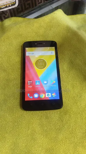 Motorola Moto C 16 GB Red