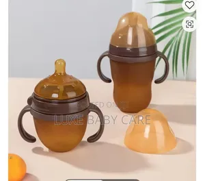 Anti-Colic, Gas-Free Feeding Feeding Bottle