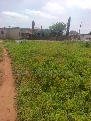 Land+ 2br Hse for Sale at New Bortiano