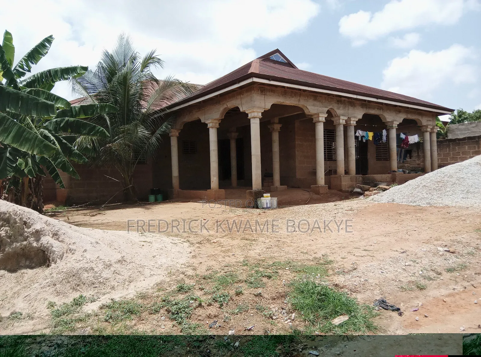4bdrm House in Brother K Estate, Kumasi Metropolitan for sale