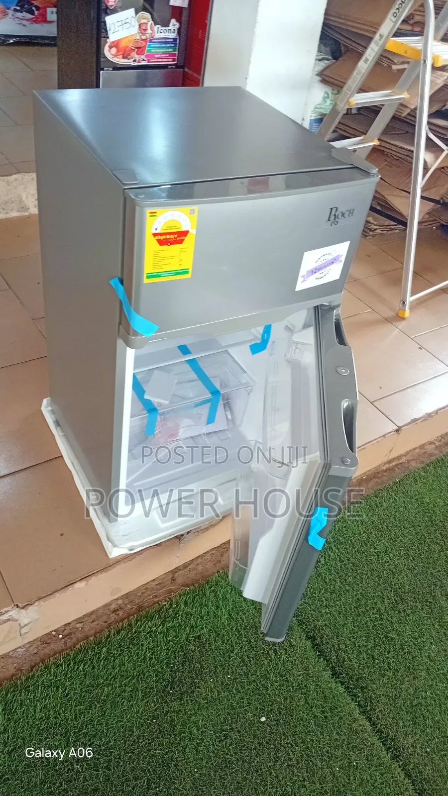 Roch RFR-110d-B Single Door – Fast Cooling Power