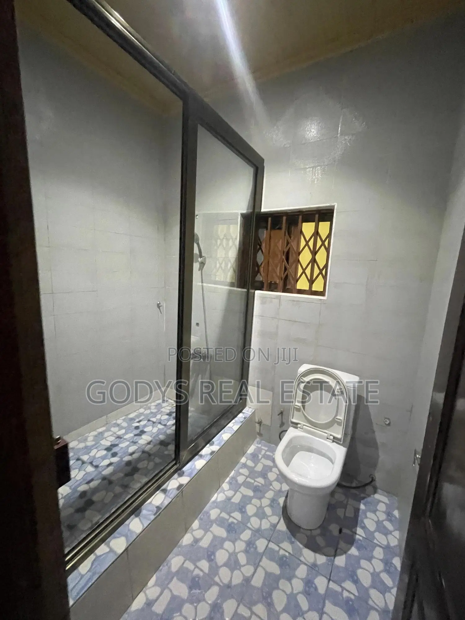 3bdrm Apartment in Lamptey, Kasoa for rent