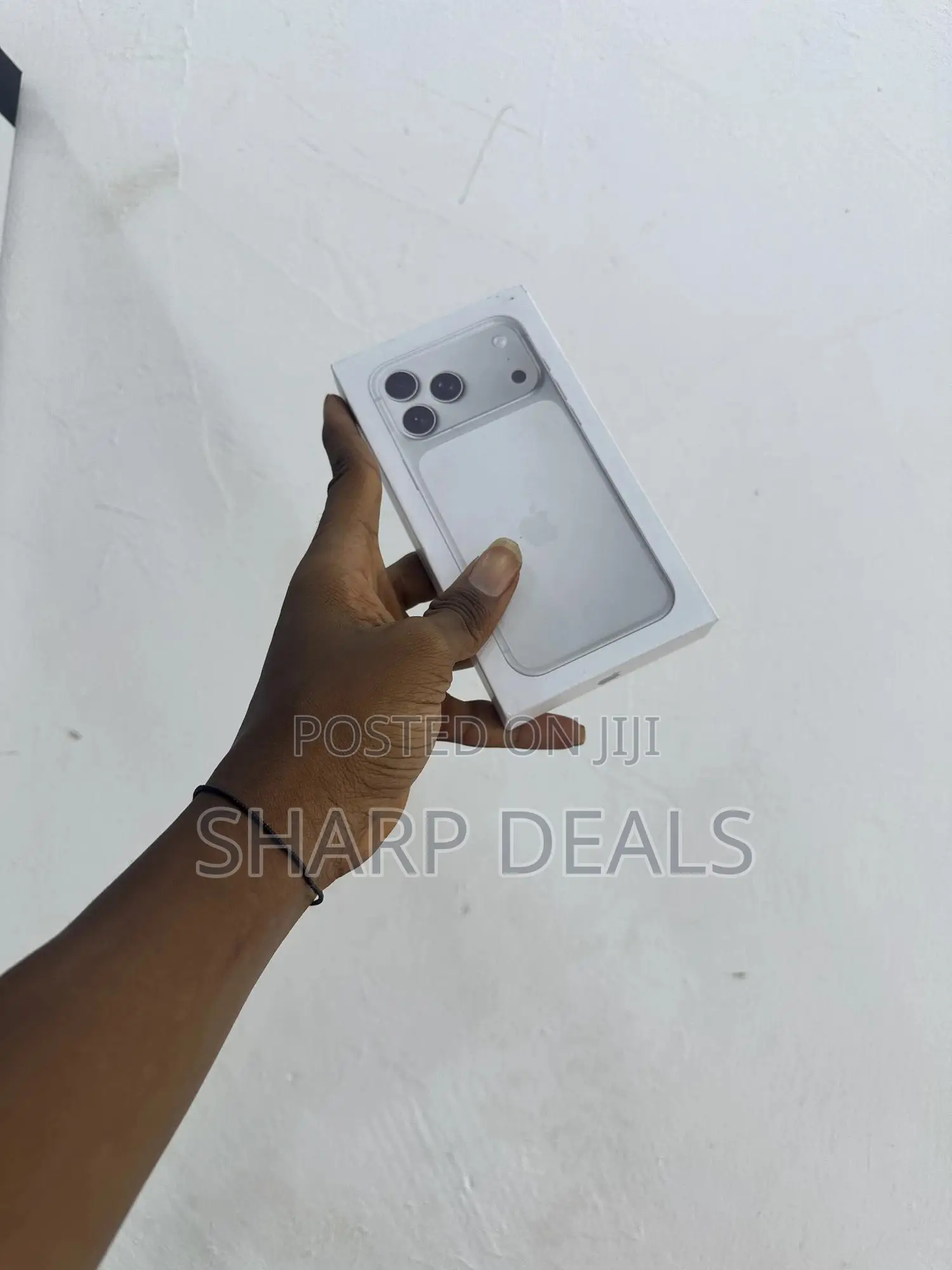 New Apple iPhone XR 128 GB Silver
