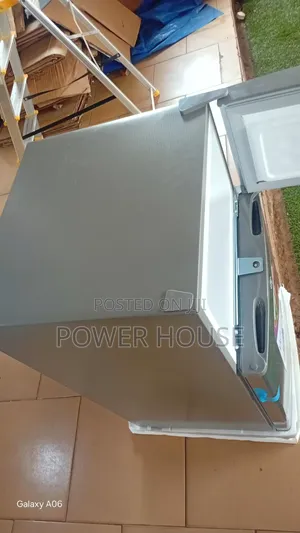 Roch RFR-110d-B Refrigerator – Perfect for Students