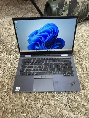 Laptop Lenovo ThinkPad X1 Yoga 16GB Intel Core i5 SSD 256GB