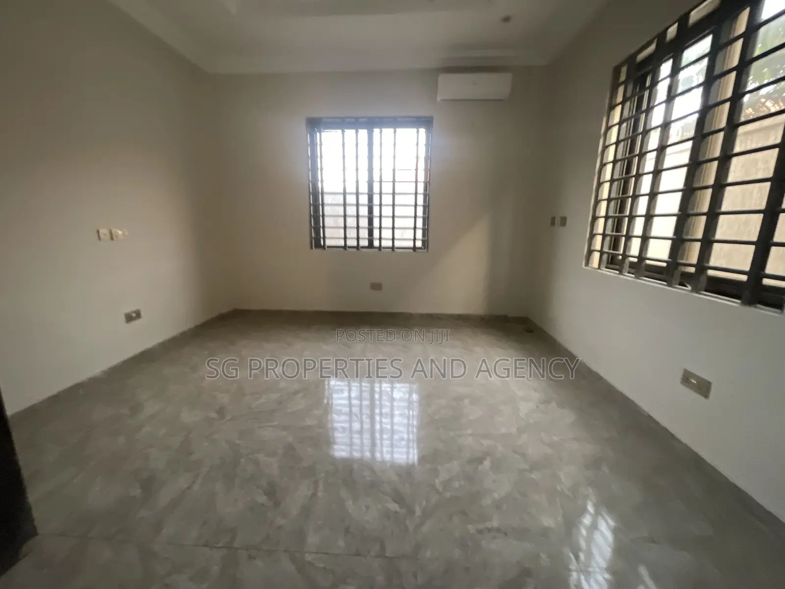 2bdrm Apartment in Lashibi, Sakumono for rent