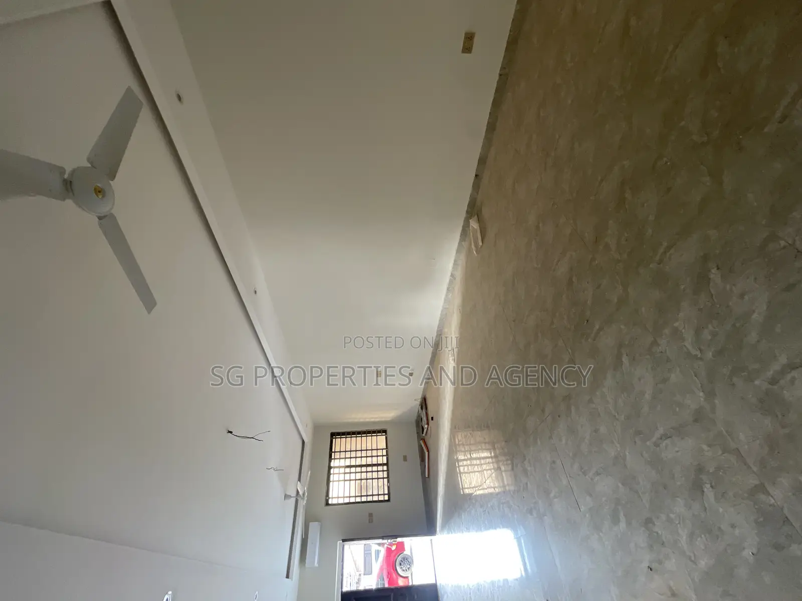 2bdrm Apartment in Lashibi, Sakumono for rent