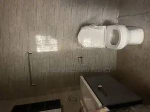 2bdrm Apartment in Lashibi, Sakumono for rent
