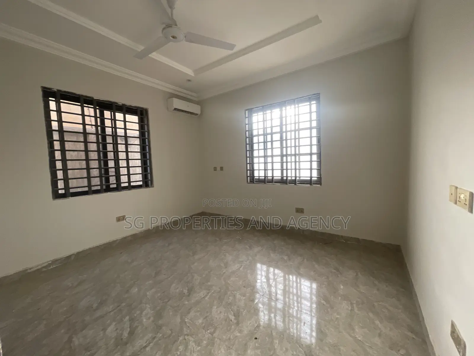2bdrm Apartment in Lashibi, Sakumono for rent