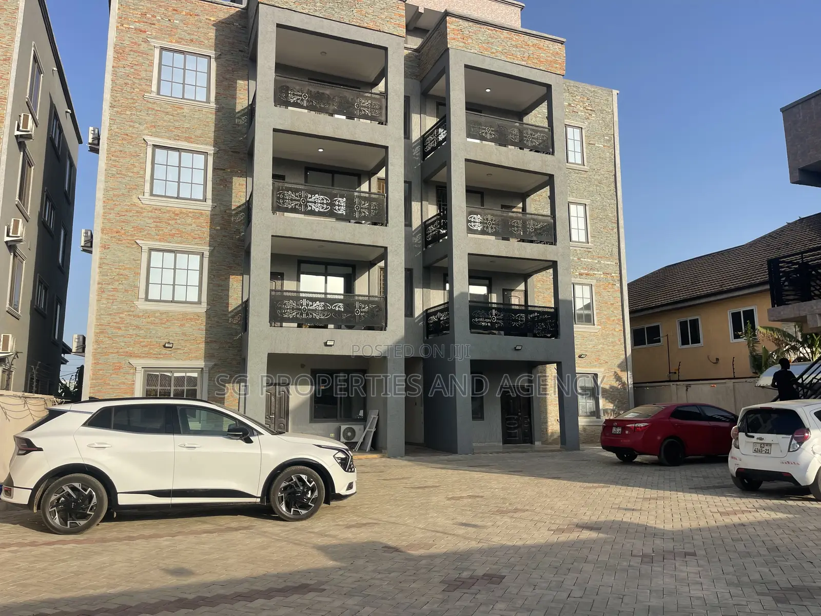 2bdrm Apartment in Lashibi, Sakumono for rent