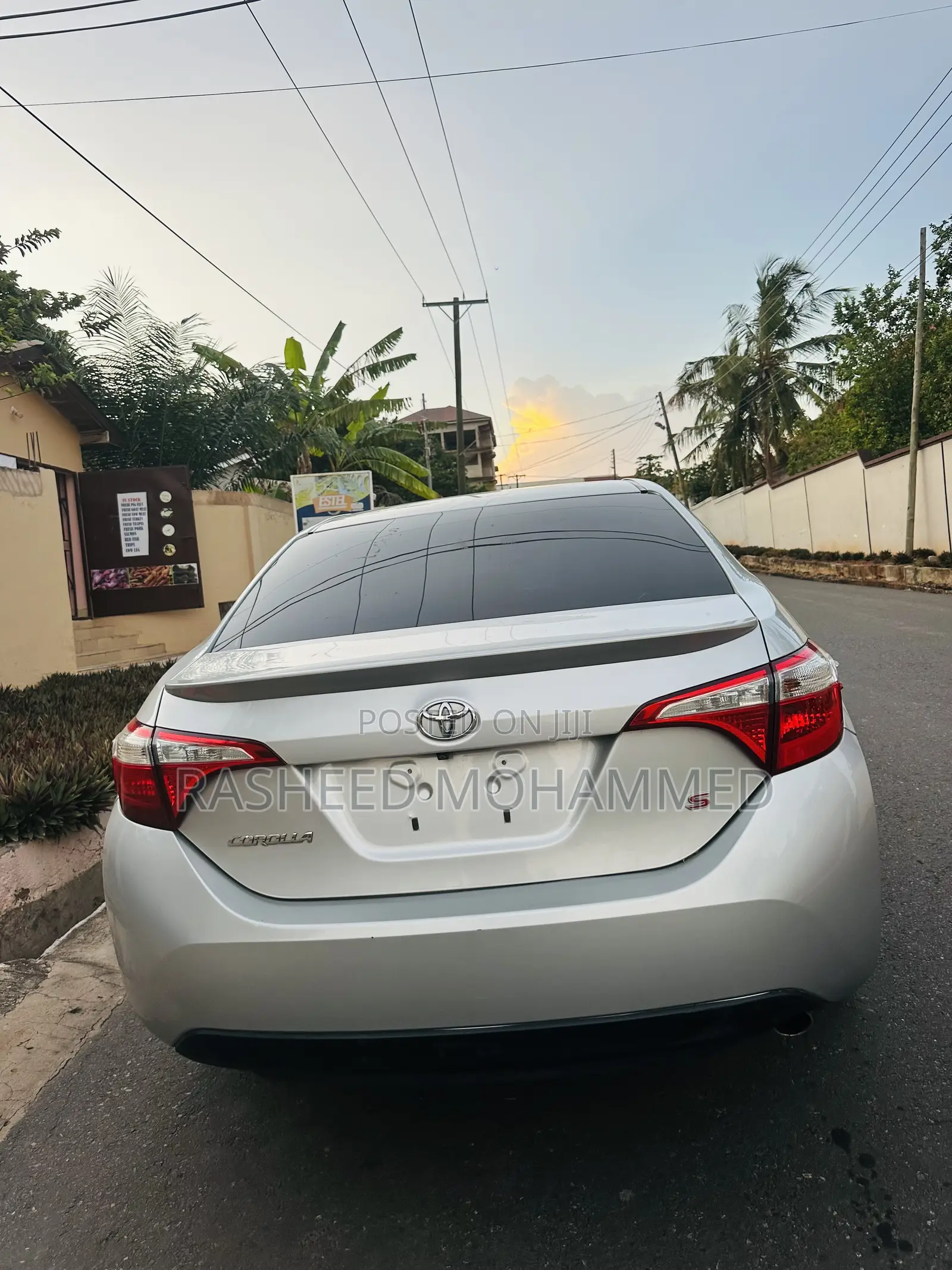 Toyota Corolla S 4dr Sedan (1.8L 4cyl CVT) 2015 Silver