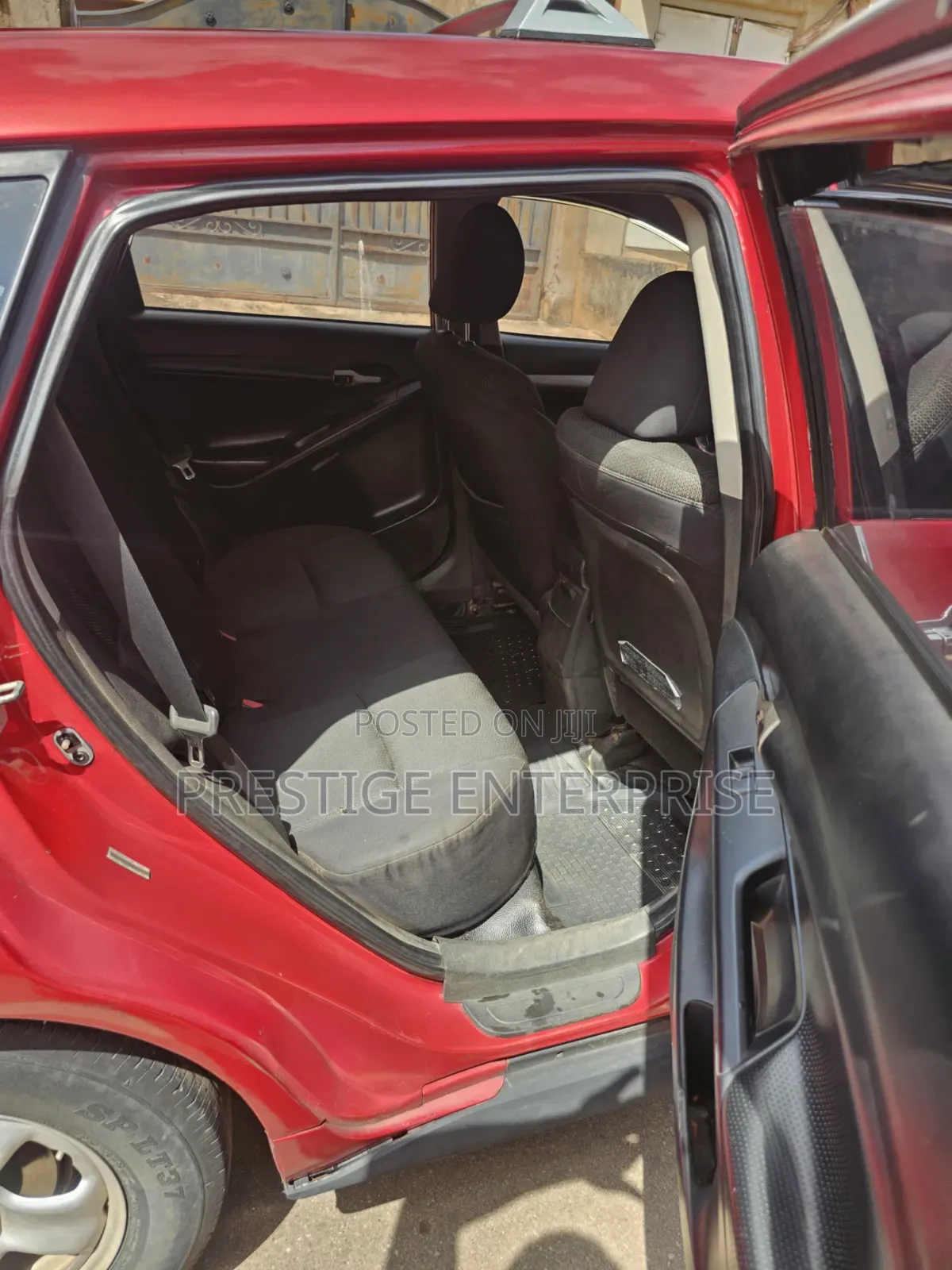 Pontiac Vibe 2.4L 2010 Red